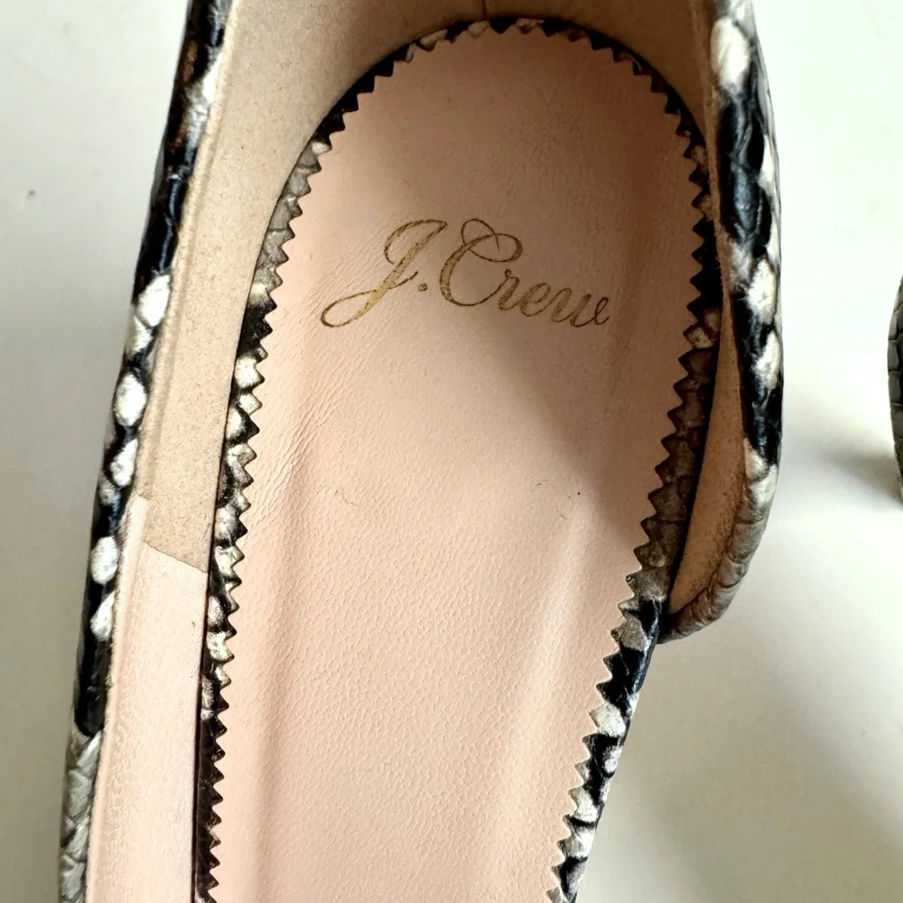 J Crew- Lucie Black and white snake embossed leather pump.Made in Italy.Size 10